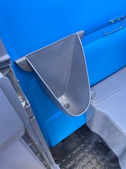 Nová mobilná toaleta, kadibudka, prenosné WC, TOI - 10
