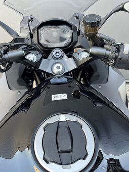 Kawasaki Ninja 1000SX - 10