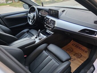 BMW 520d A/T HARMAN/Kardon 1.Majiteľ BiXENON FULL LED 190PS - 10
