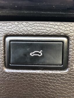 VW Passat B7 ,combi 2.0 125kw DSG - 10