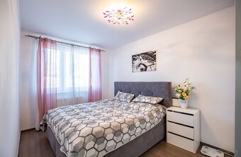 UNIKÁTNY 3 IZB. RODINNÝ DOM S GARÁŽOU, ZELENEČ - 10
