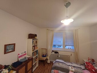 4 izbový byt s balkónom,blízko centra. - 10