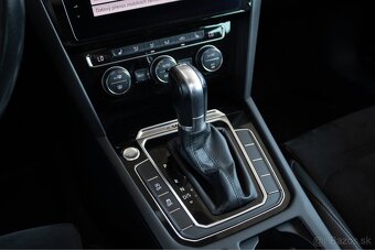 Volkswagen Passat Variant 2.0 TDI 190k R-Line 4Motion DSG - 10