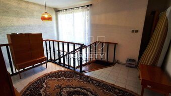 Veľký rodinný dom s úžitkovou plochou 330 m2, postavený... - 10