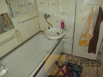 RK EXPRES - na predaj 3 izbový byt v Handlovej, ul. MC. - 10