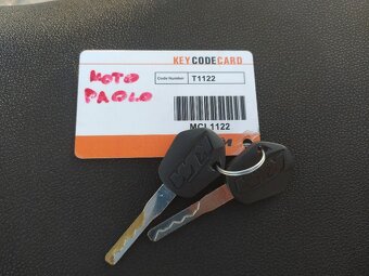 KTM Duke 390 Akrapovič - 10