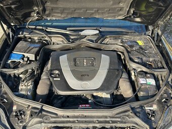 Mercedes-Benz CLS W219 - 10