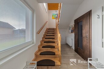 REZERVOVANÉ Rodinný penzion na predaj, Bešeňová - 10