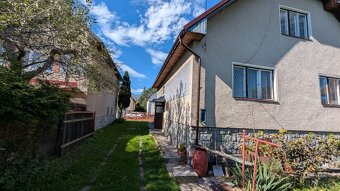 5-izbový rodinný dom s garážou a pozemkom 770 m² – Turany, o - 10