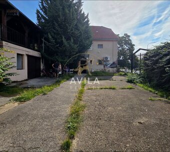 Priestor pre podnikanie – budova s pozemkom v centre Nového - 10
