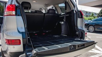 SUV - CITROEN C-CROSSER 2.2HDi (160k) 4x4 EXCLUSIVE - 10