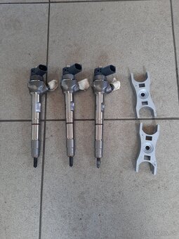 Predám tieto náhradné diely na WV Passat B8, Superb3, 1.6TDI - 10