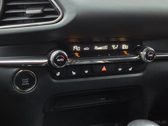 Mazda CX-30 ,2,0 benzín AUTOMAT, Matrix Led - 10