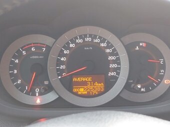 Toyota RAV4 2.2l - 10