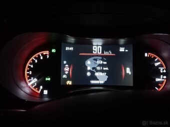 Dodge Durango 3.6 V6 Awd r.v.10/2017 6 místne - 10