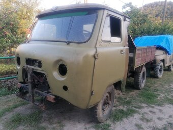 Uaz 452 - 10