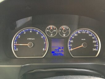 HYUNDAI I30 1.4 i 16V CVVT BENZÍN - 10