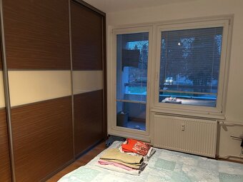 3-IZBOVÝ BYT S LOGGIOU V CENTRE RIMAVSKEJ SOBOTY - 10