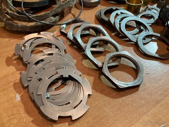 Gaz 69, Uaz predám diely nápravy - 10