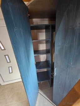 Rohová skriňa - 10