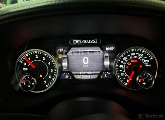 Dodge Ram 4x4 5.7 hemi 2021 rok - 10
