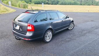 Škoda Octavia Combi II. 2.0 TDI DSG Laurint Clement L&K - 10