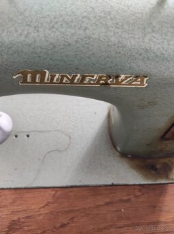 Predám šijací stroj zn.Minerva - 10