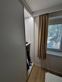 Prenajmem 2 izbový byt 650€+150€ - 10