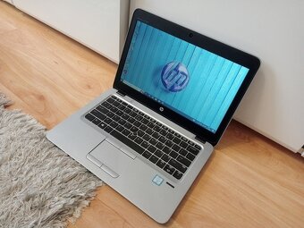 predám 12" HP elitebook 820 g3/ 8gb ram/ ssd/ Intel core i7 - 10