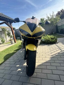 Yamaha R6 2004 - 10