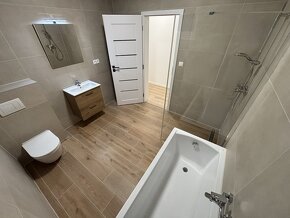 4 izbová novostavba rodinného domu v Trnovci nad Váhom - 10