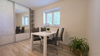 ⌂ Predaj trojizbový byt 68m2/ staré sídlisko Prievidza - 10