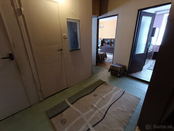 2 izbový byt, loggia, kumbál, Jenisejská, Košice 7/9 p. - 10