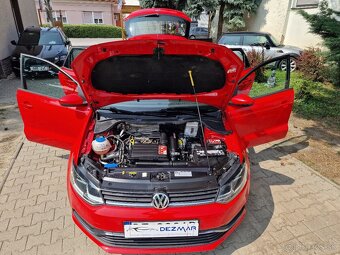 Volkswagen Polo 1.2 TSi BMT Comfortline 90k M5 (benzín) - 10