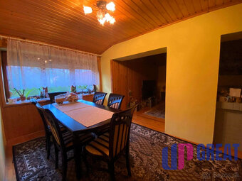 KROMPACHY- rodinný dom (10izieb)+ 3 garáže na PREDAJ  - 10