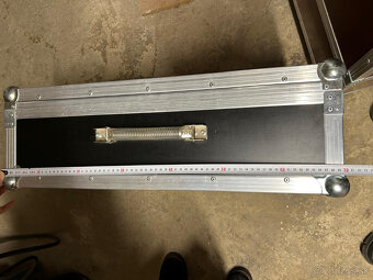 Predám Custom Pedalboard - 10