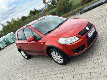 Suzuki SX4 - 10