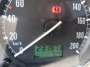 Predám Skoda Fabia 1.4 mpi 44kw 2001 - 10