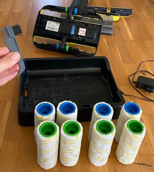 Čistič tvrdých podláh Kärcher FC 7 Cordless. - 10