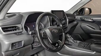 2021 TOYOTA HIGHLANDER XLE AWD 3.5V6 - 10