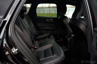 Volvo XC60 T6 Hybrid eAWD A/T R-Design - 10