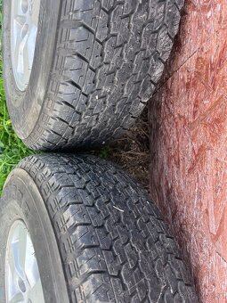 Predám bridgestone letné pneumatiky - 10
