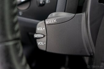 Ford Fiesta 2.0i ST - 10