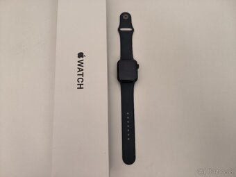 apple watch SE2022 44mm Midnight / Batéria 96% - 10