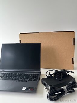 Lenovo Legion 5 Pro - 10