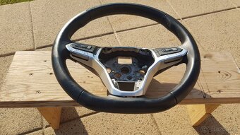 Predám multifunkčný volant na Passat B8 - 10