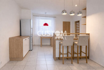 ✨ Moderné bývanie v centre mesta s dvomi balkónmi ✨ - 10