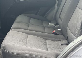 Kia Sorento 2.5CRDi 4x4 AUTOMAT TAŽNÉ ALU nafta automat - 10