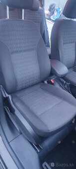 Opel Zafira Tourer - 10