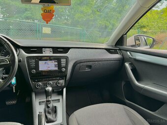 Škoda Octavia 2.0TDI DSG Navi Elegance Vyhrev NOVÉ ROZVODY - 10